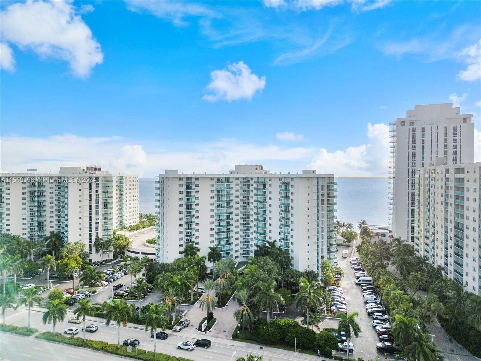 Small Image of 3901 SOUTH OCEAN DR #2J, Hollywood Number 39