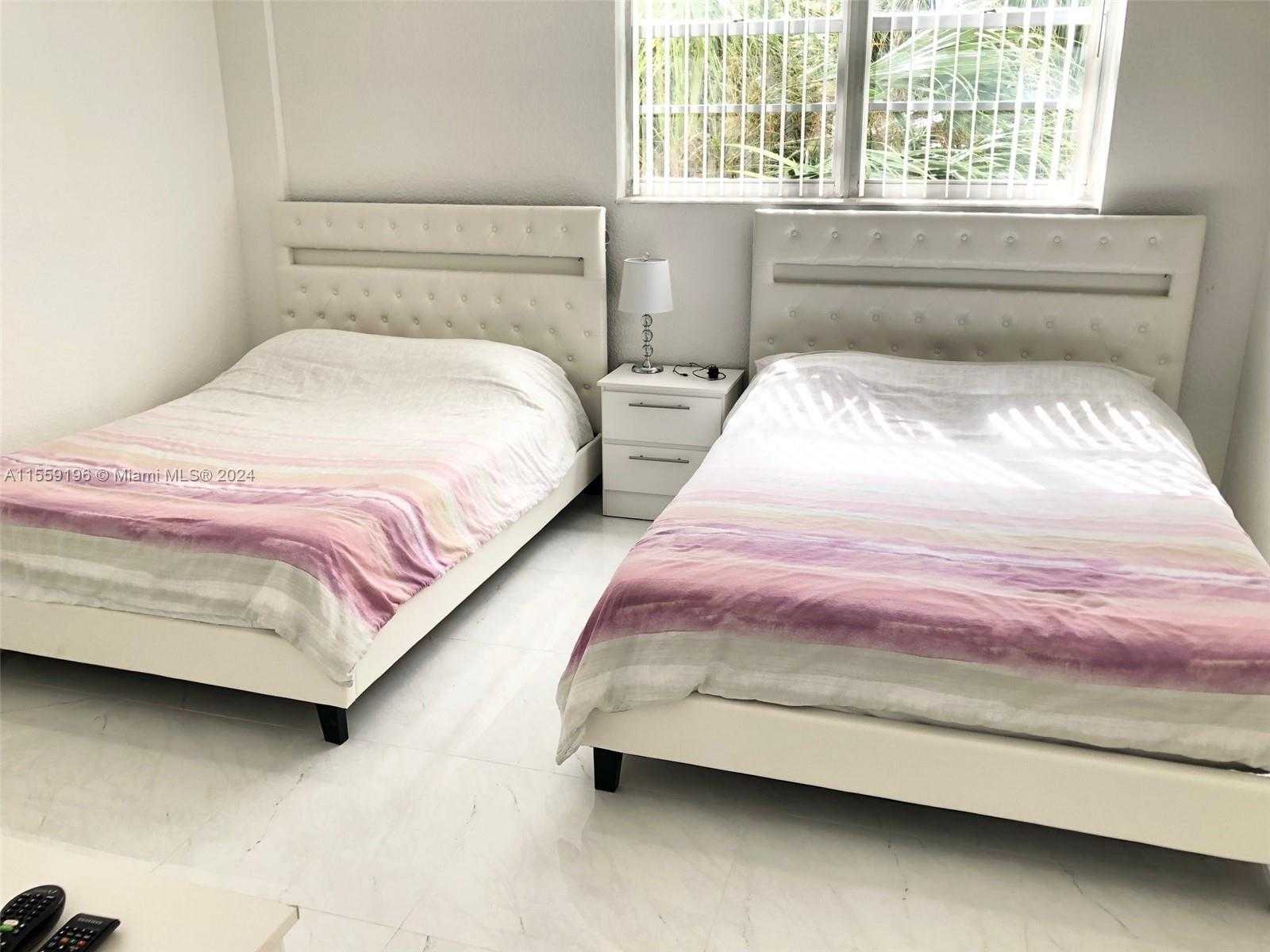 Small Image of 3901 SOUTH OCEAN DR #2J, Hollywood Number 5