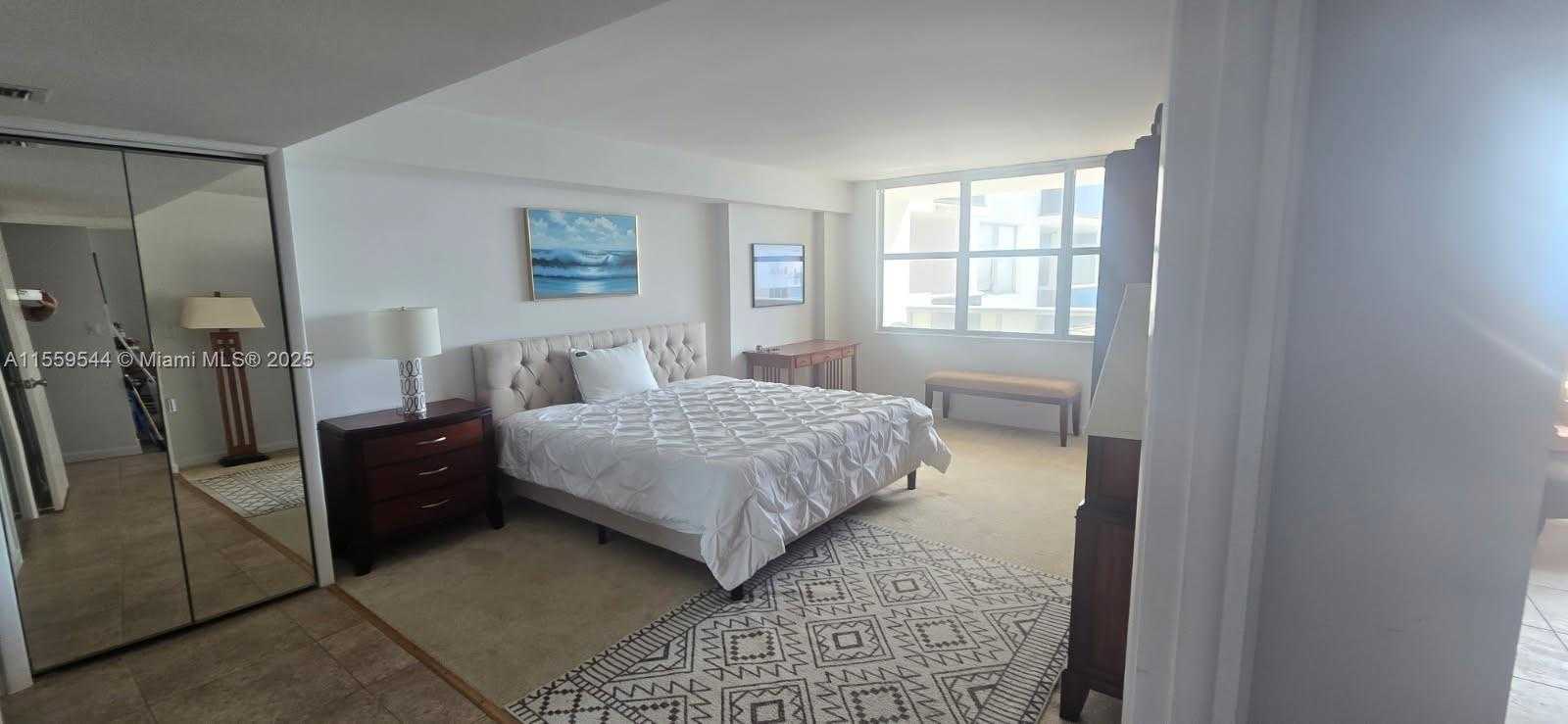 Small Image of 6039 COLLINS AVE #1110, Miami Beach Number 19