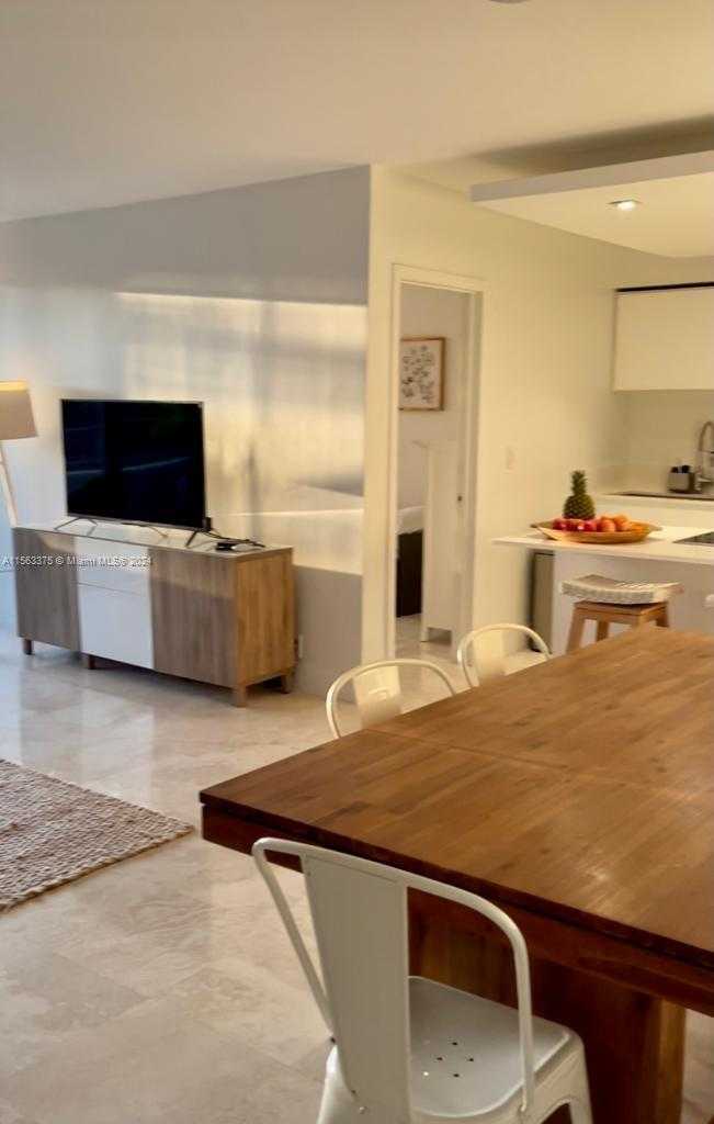 Small Image of 101 CRANDON BLVD #381, Key Biscayne Number 2