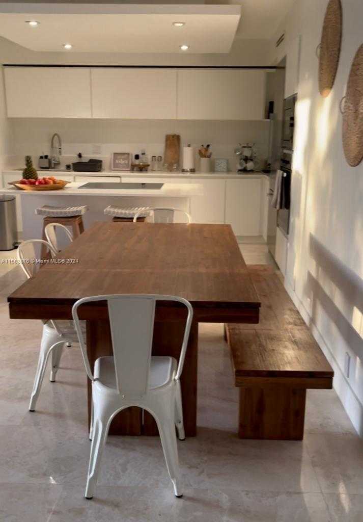 Small Image of 101 CRANDON BLVD #381, Key Biscayne Number 3