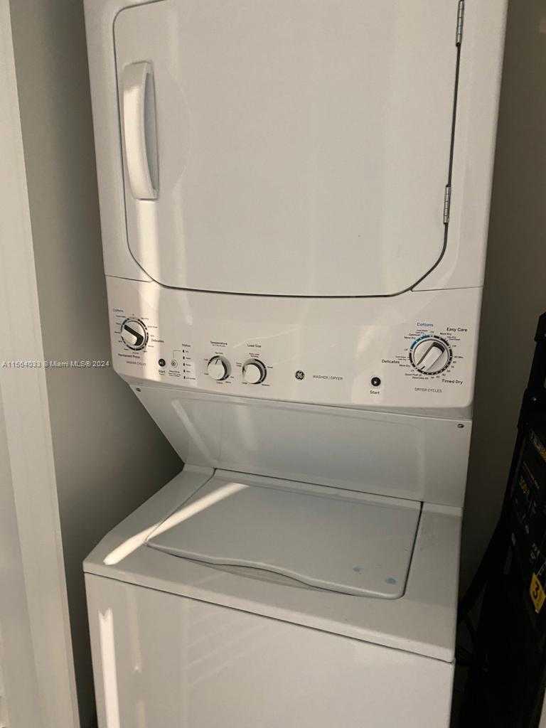 Small Image of 4111 SOUTH OCEAN DR #2101, Hollywood Number 21