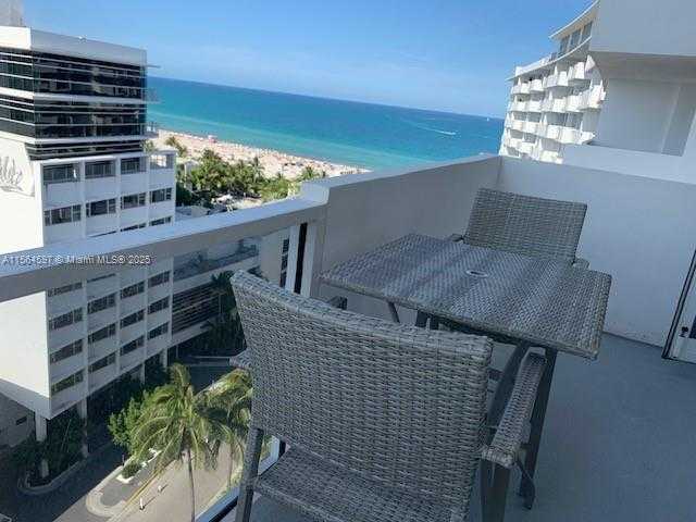 Small Image of 100 LINCOLN RD #1408, Miami Beach Number 13