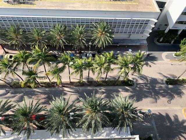 Small Image of 100 LINCOLN RD #1408, Miami Beach Number 15