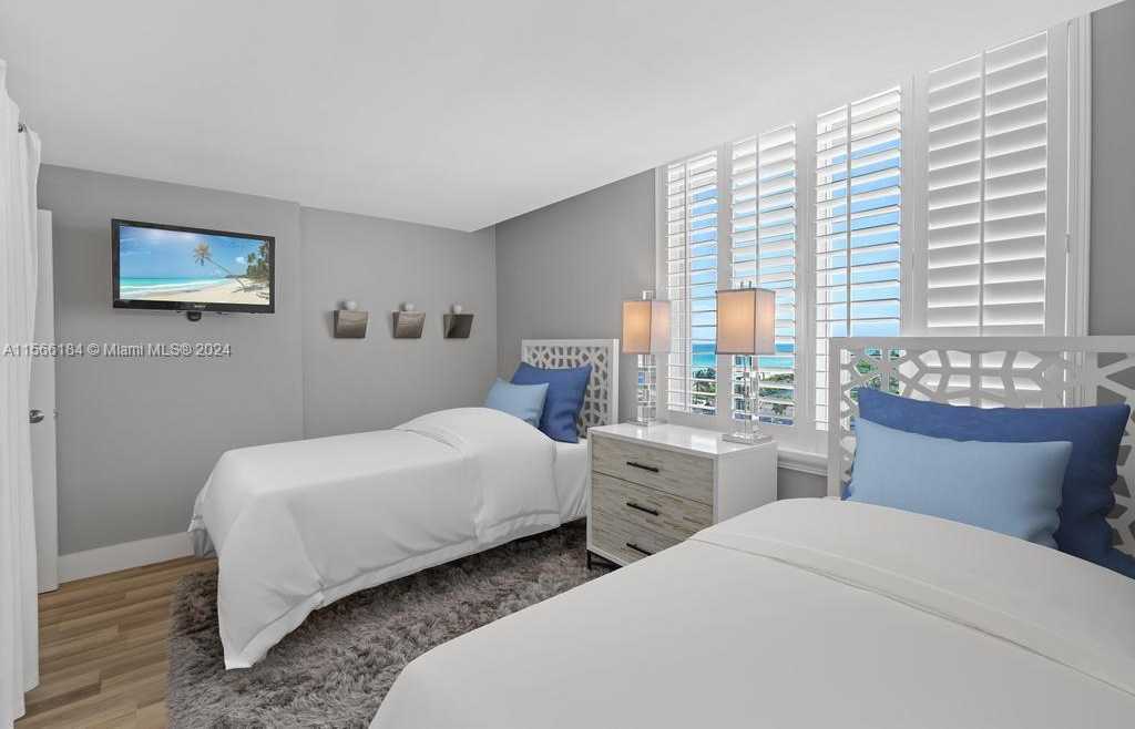 Small Image of 5401 COLLINS AVE #343, Miami Beach Number 19