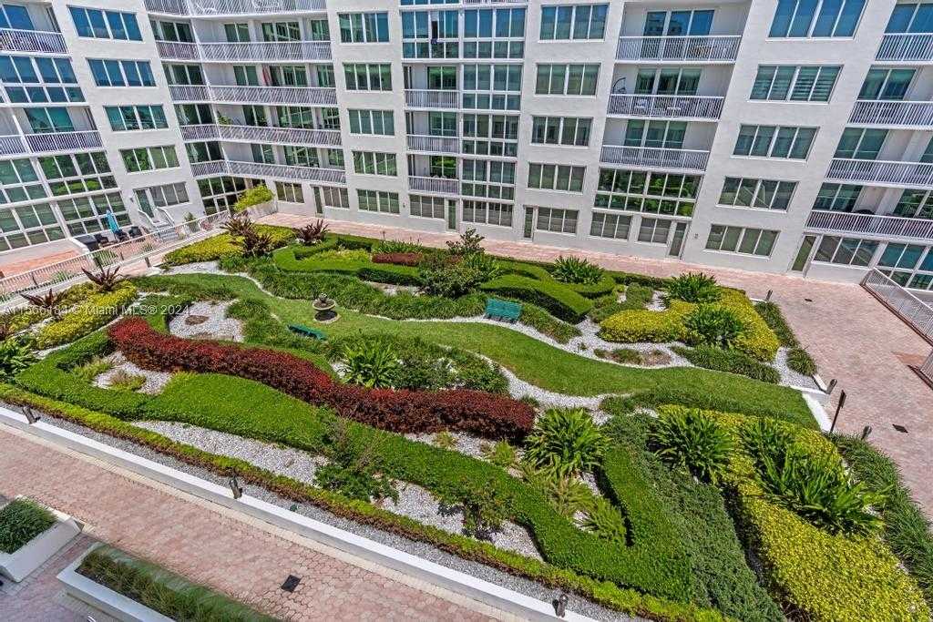 Small Image of 5401 COLLINS AVE #343, Miami Beach Number 30