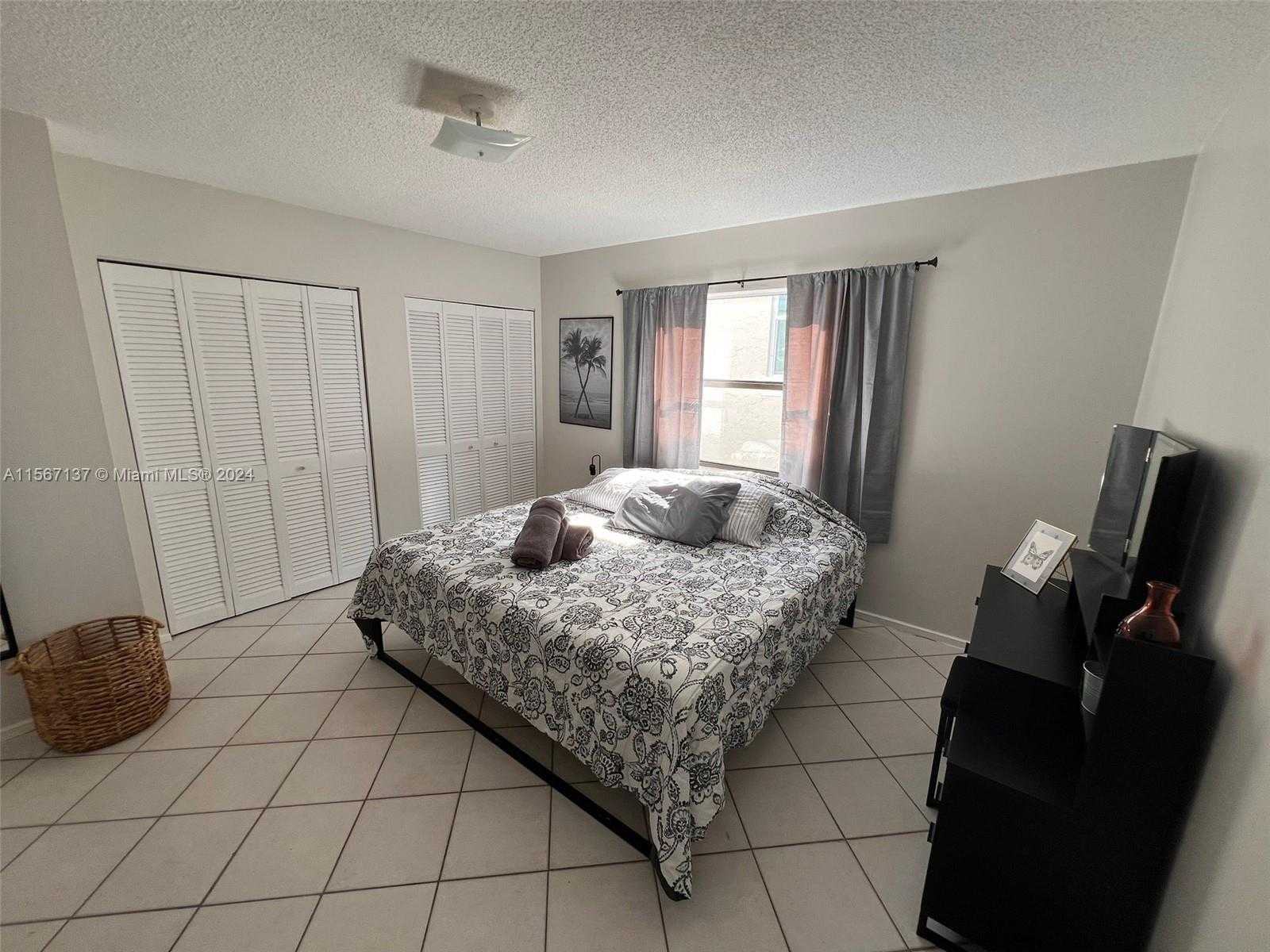 Small Image of 753 MICHIGAN AVE #3C, Miami Beach Number 9