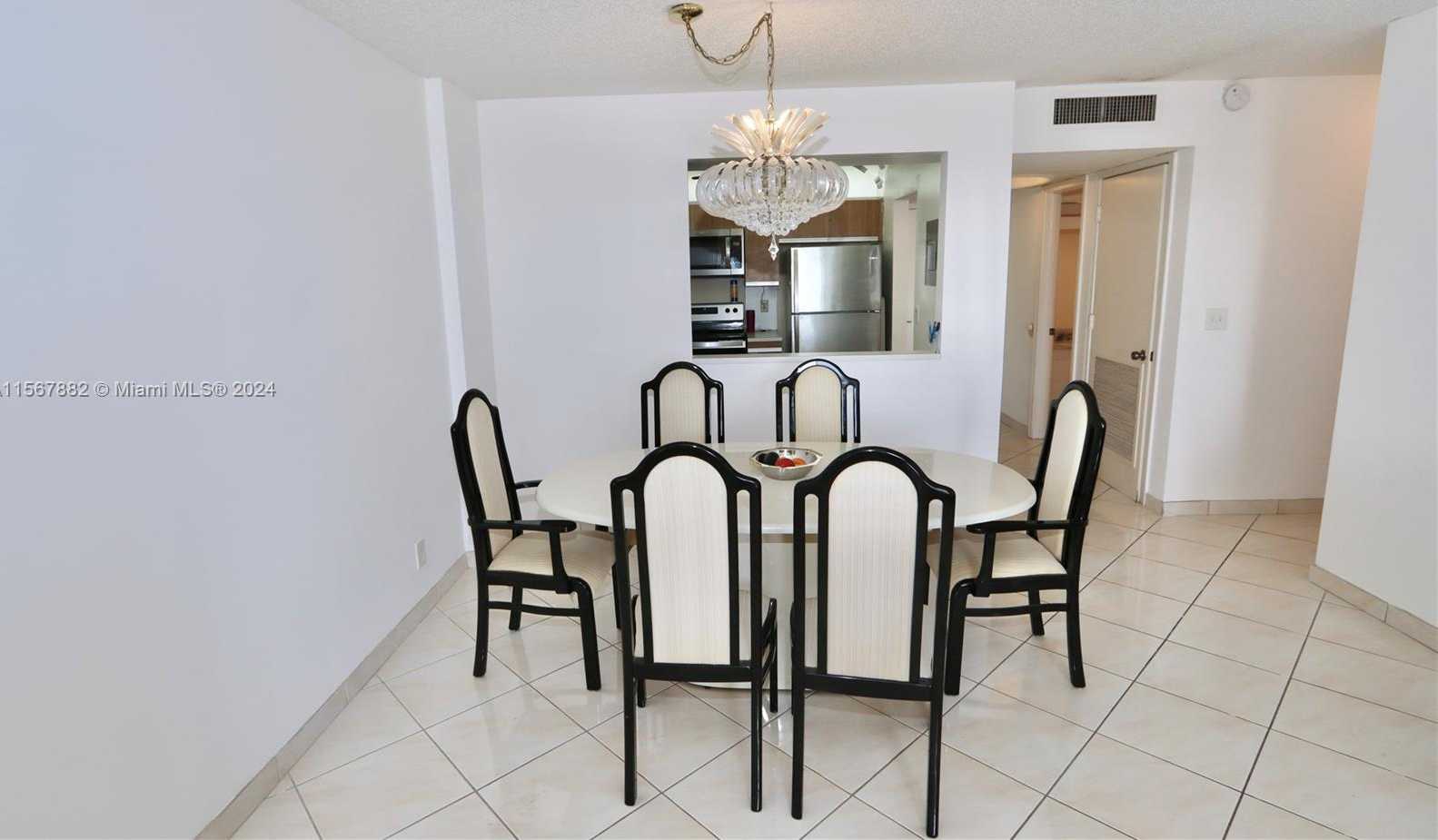 Small Image of 2401 SOUTH OCEAN DR #806, Hollywood Number 9
