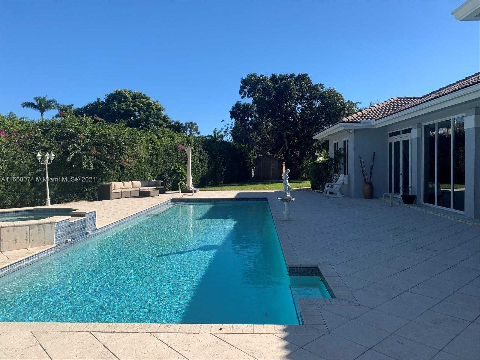 Small Image of 7625 SOUTH WEST 75TH AVE, Miami Number 10