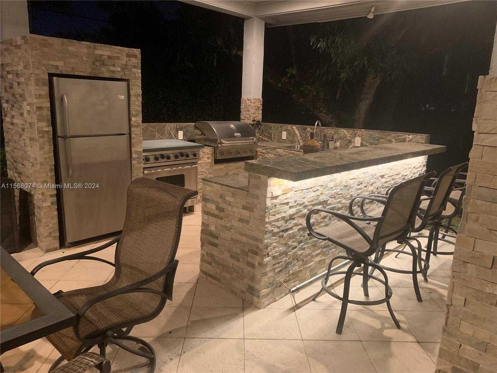Small Image of 7625 SOUTH WEST 75TH AVE, Miami Number 18