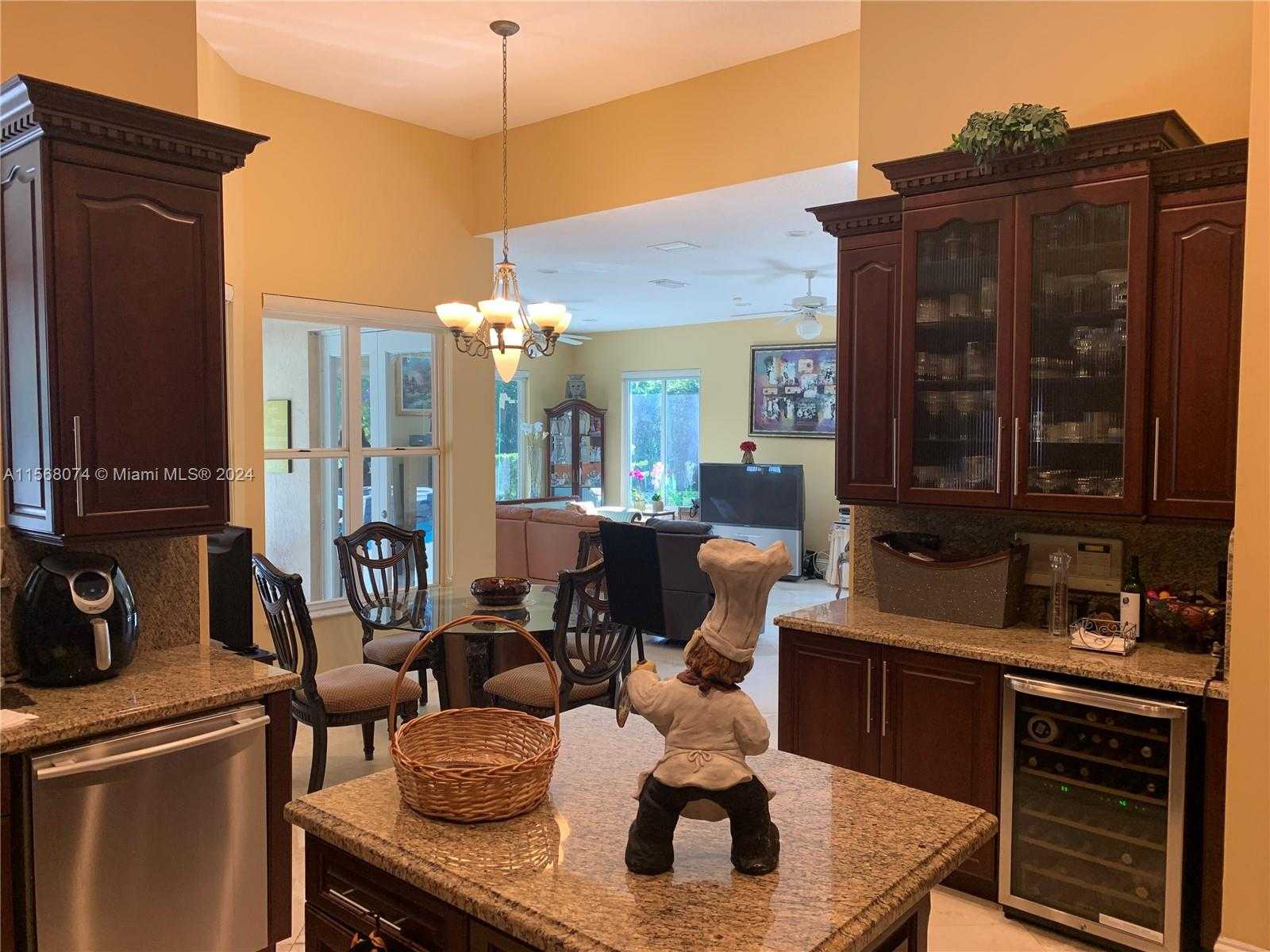 Small Image of 7625 SOUTH WEST 75TH AVE, Miami Number 27