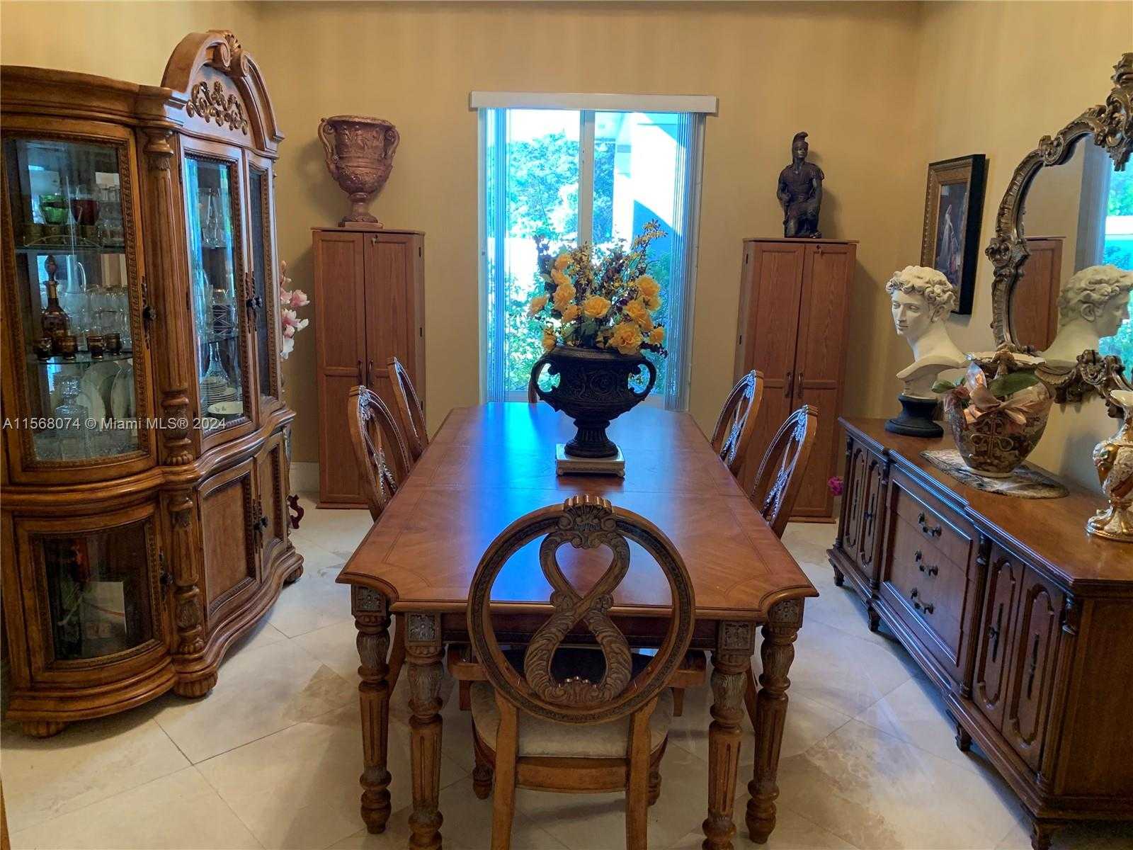 Small Image of 7625 SOUTH WEST 75TH AVE, Miami Number 29
