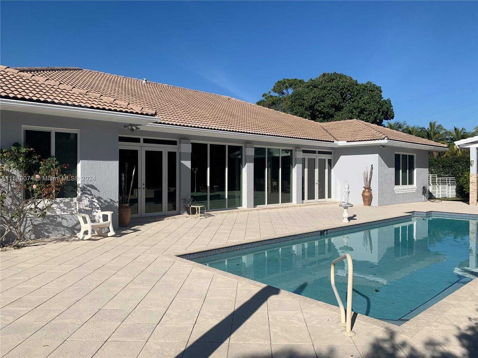 Small Image of 7625 SOUTH WEST 75TH AVE, Miami Number 9