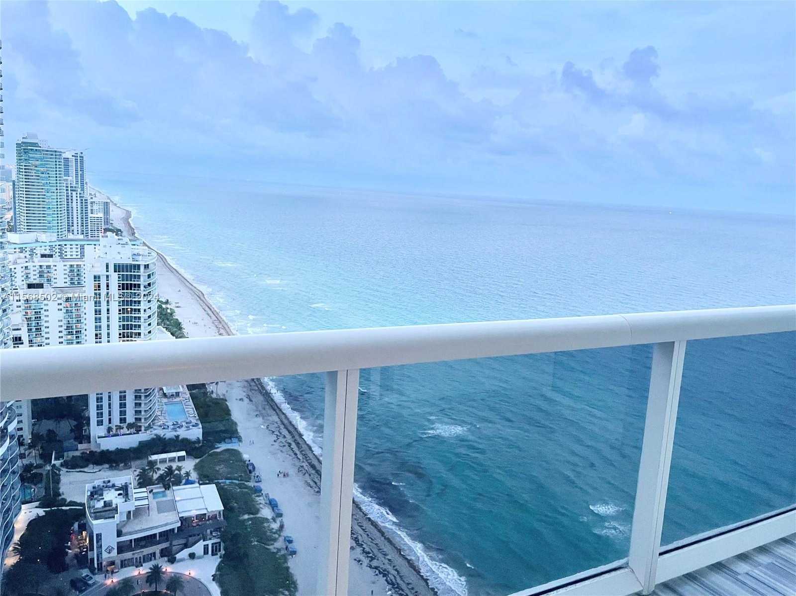 Small Image of 1830 SOUTH OCEAN DR #3812, Hallandale Beach Number 11
