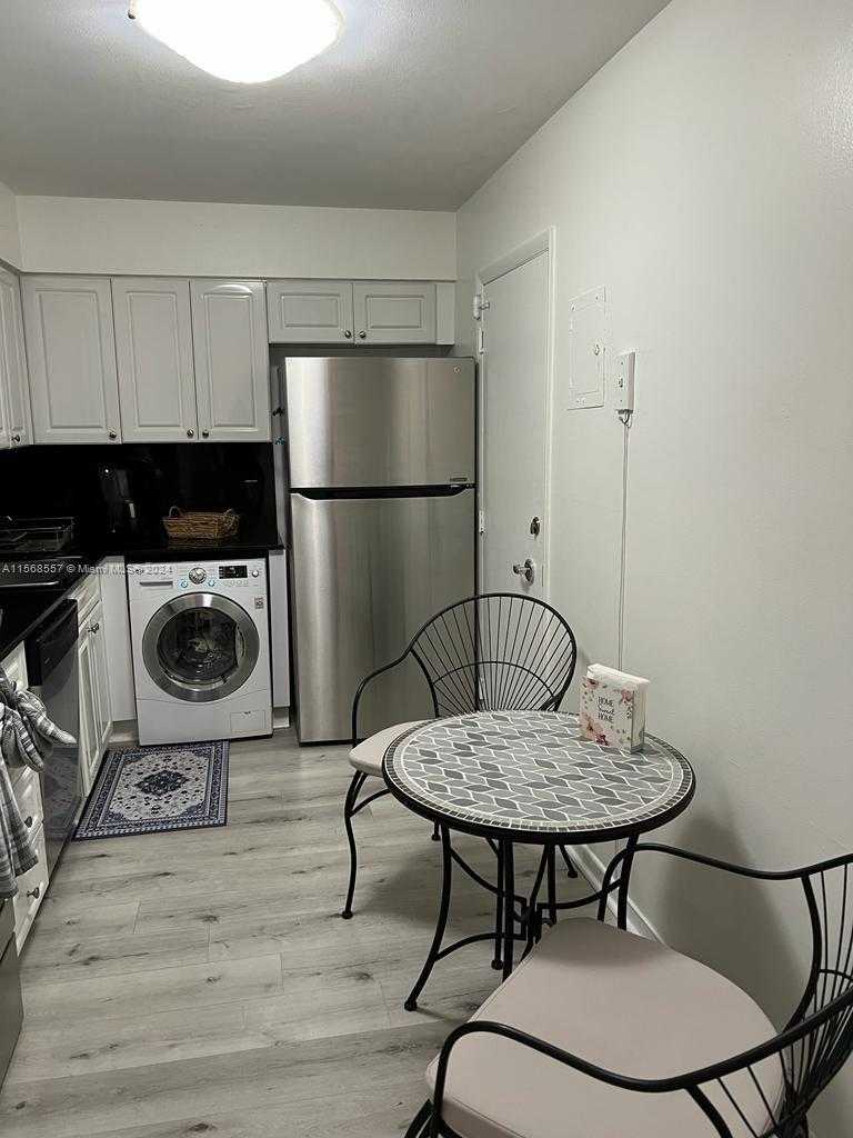 Small Image of 6770 INDIAN CREEK DR #5C, Miami Beach Number 11