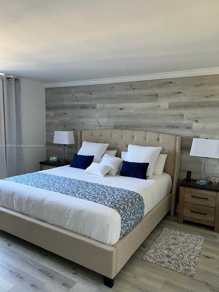 Small Image of 6770 INDIAN CREEK DR #5C, Miami Beach Number 14