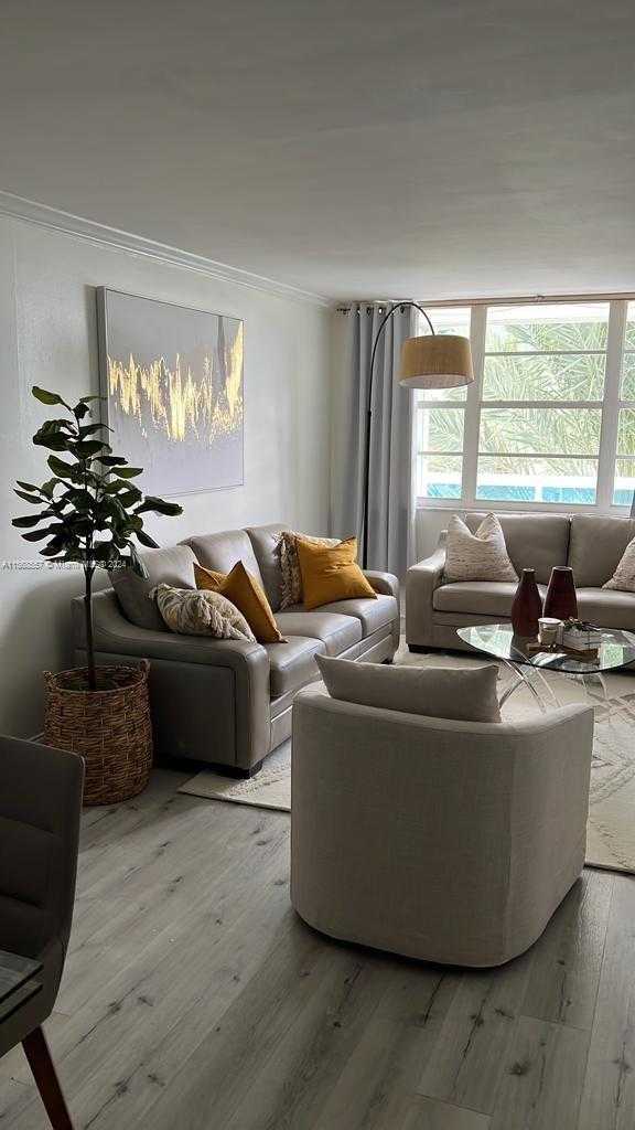 Small Image of 6770 INDIAN CREEK DR #5C, Miami Beach Number 8