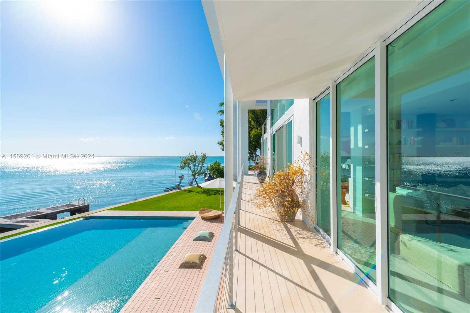 Small Image of 440 SOUTH MASHTA DR, Key Biscayne Number 30
