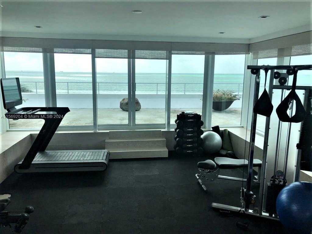 Small Image of 440 SOUTH MASHTA DR, Key Biscayne Number 35
