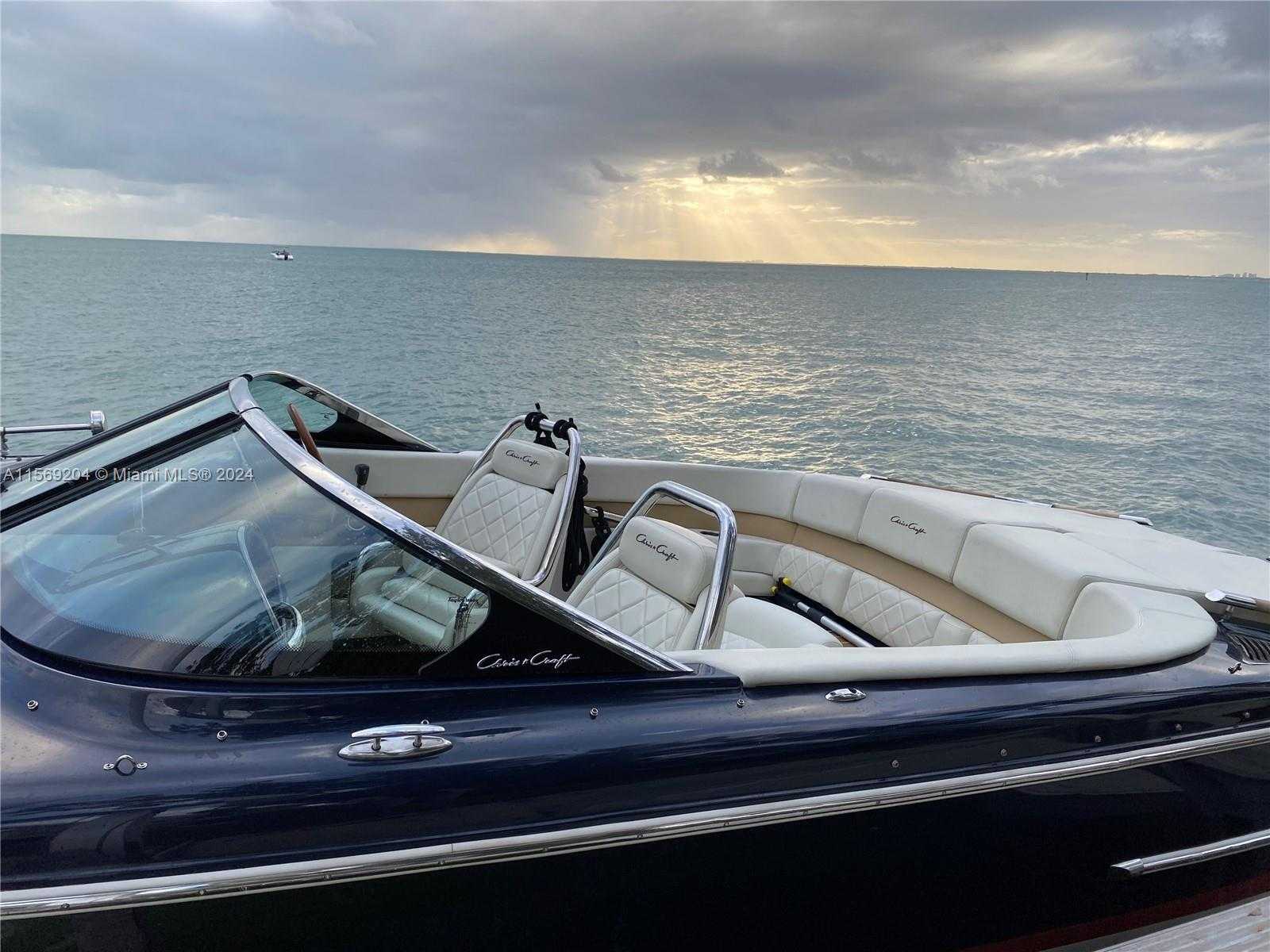 Small Image of 440 SOUTH MASHTA DR, Key Biscayne Number 42