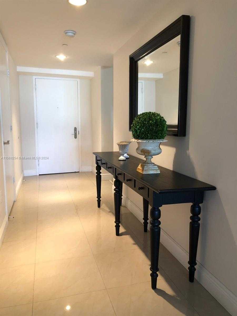 Small Image of 1800 SOUTH OCEAN DR #908, Hallandale Beach Number 16