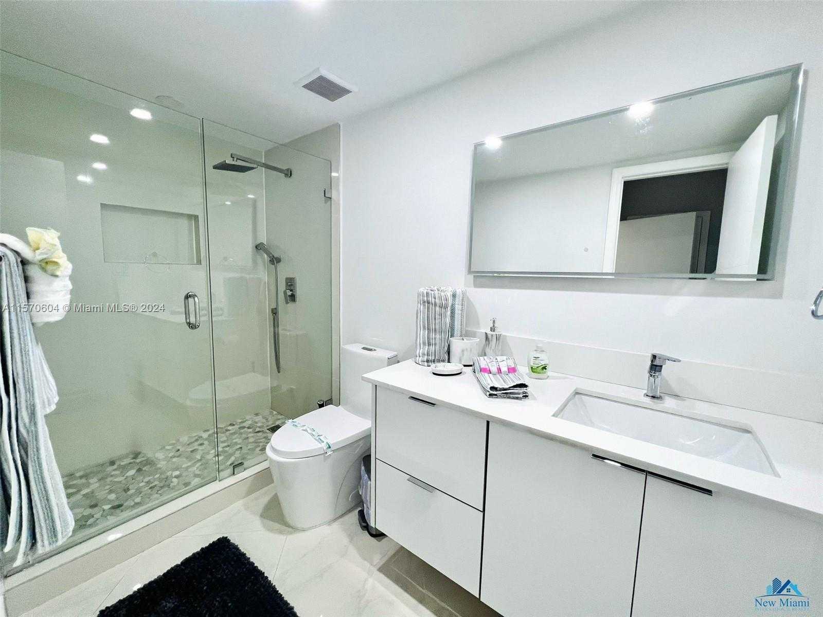 Small Image of 19380 COLLINS AVE #321, Sunny Isles Beach Number 4
