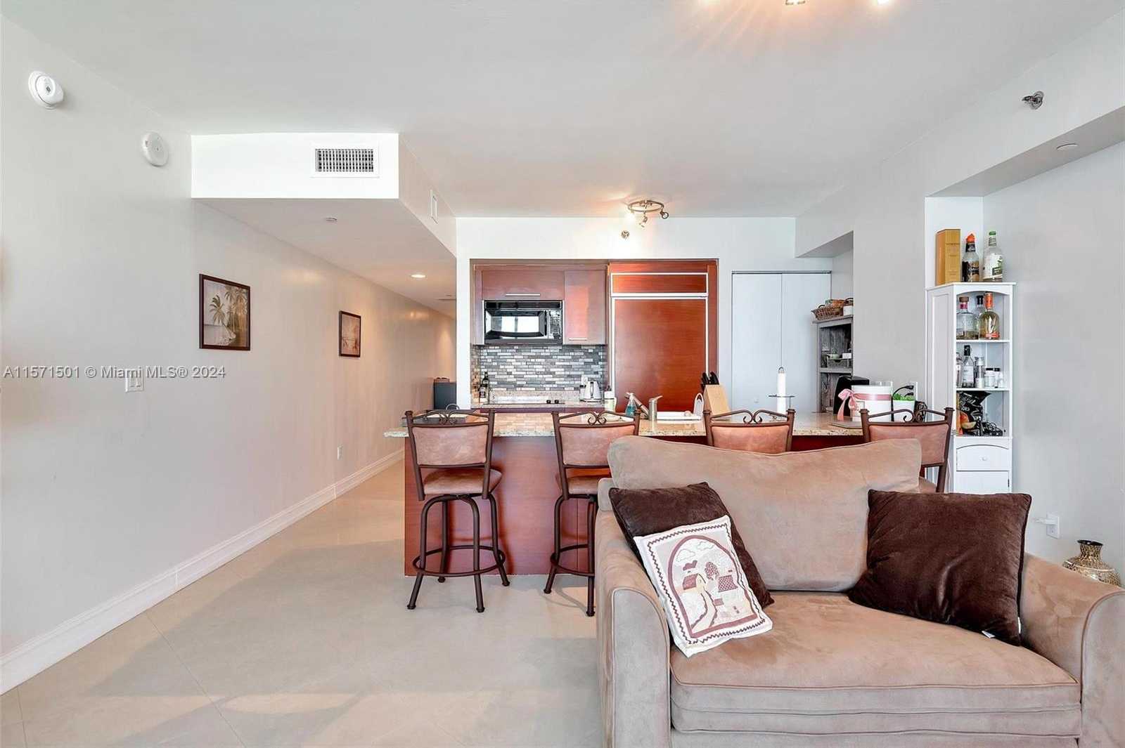 Small Image of 1830 SOUTH OCEAN DR #4709, Hallandale Beach Number 10