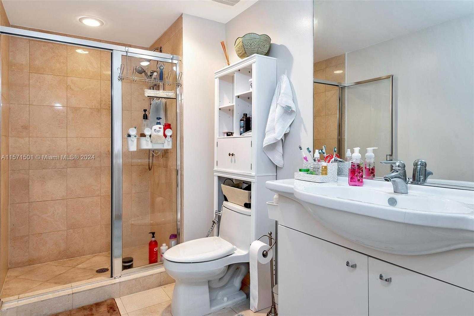 Small Image of 1830 SOUTH OCEAN DR #4709, Hallandale Beach Number 20