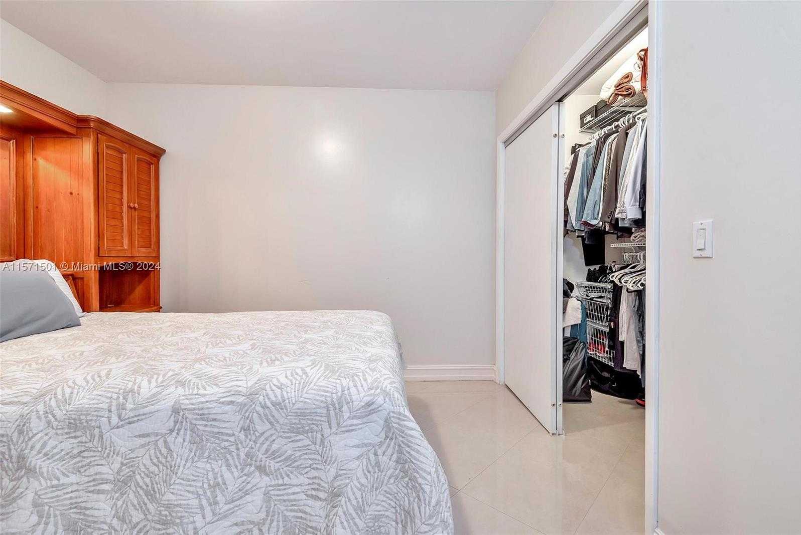 Small Image of 1830 SOUTH OCEAN DR #4709, Hallandale Beach Number 23