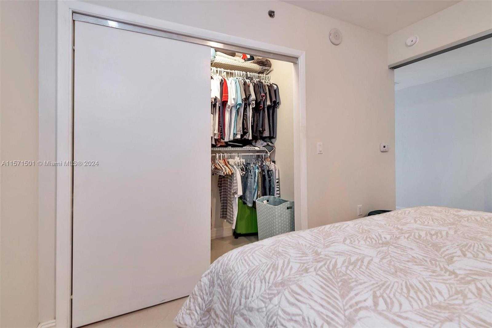 Small Image of 1830 SOUTH OCEAN DR #4709, Hallandale Beach Number 26