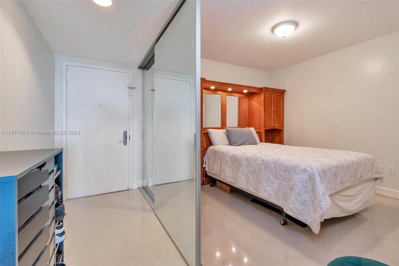 Small Image of 1830 SOUTH OCEAN DR #4709, Hallandale Beach Number 27