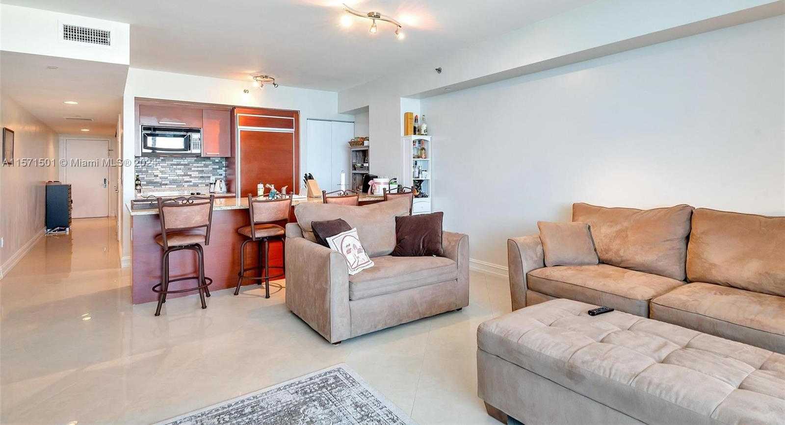 Small Image of 1830 SOUTH OCEAN DR #4709, Hallandale Beach Number 8