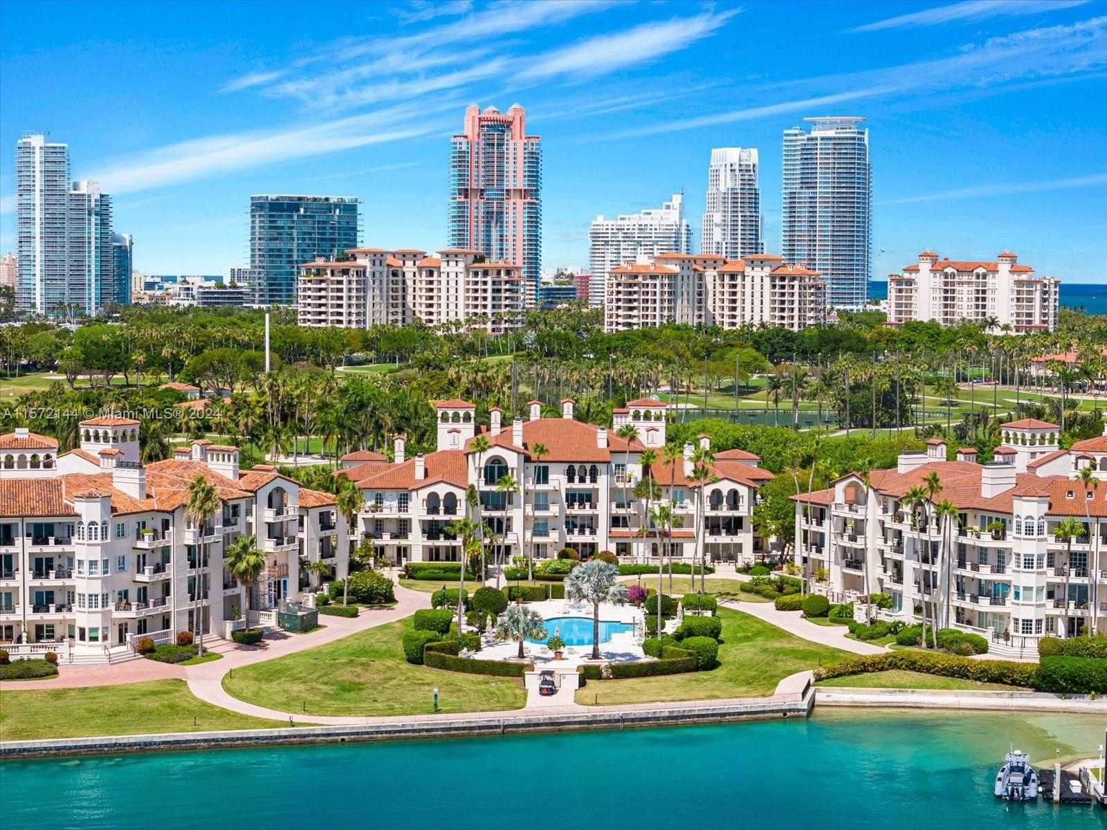 Small Image of 2113 Fisher Island Dr, Miami Beach, FL 33109, USA Number 38