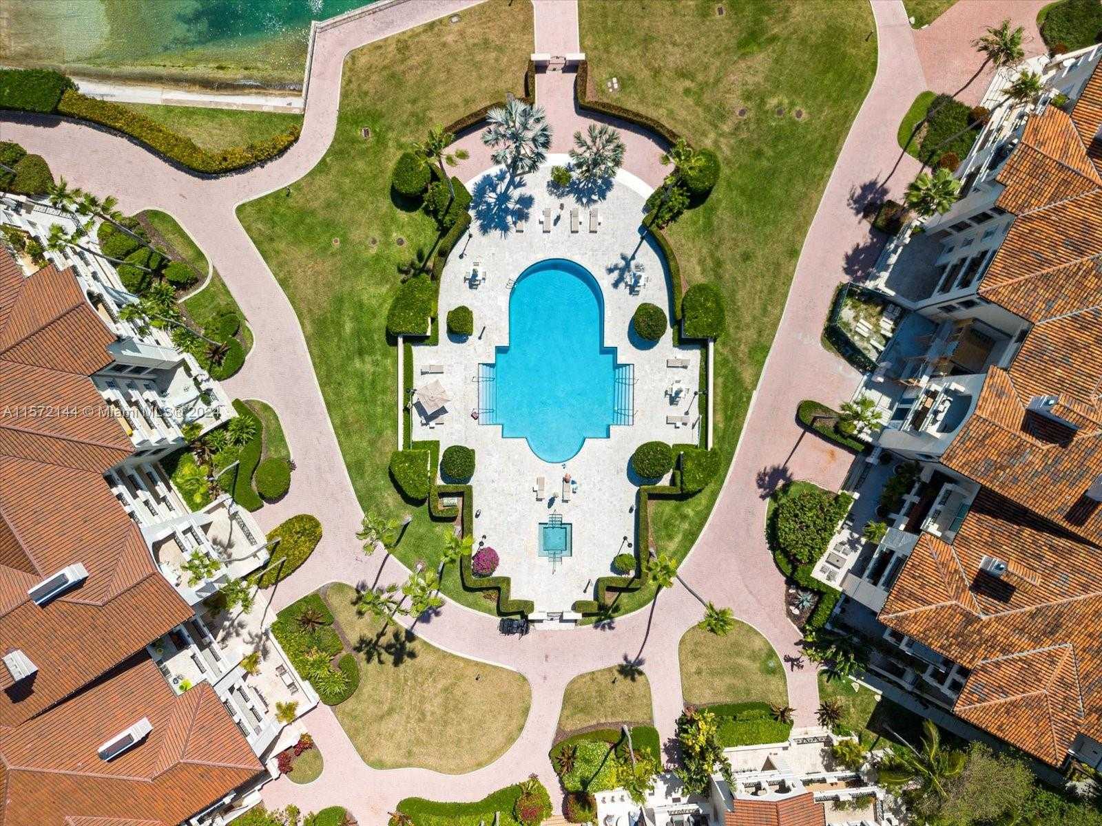 Small Image of 2113 Fisher Island Dr, Miami Beach, FL 33109, USA Number 45