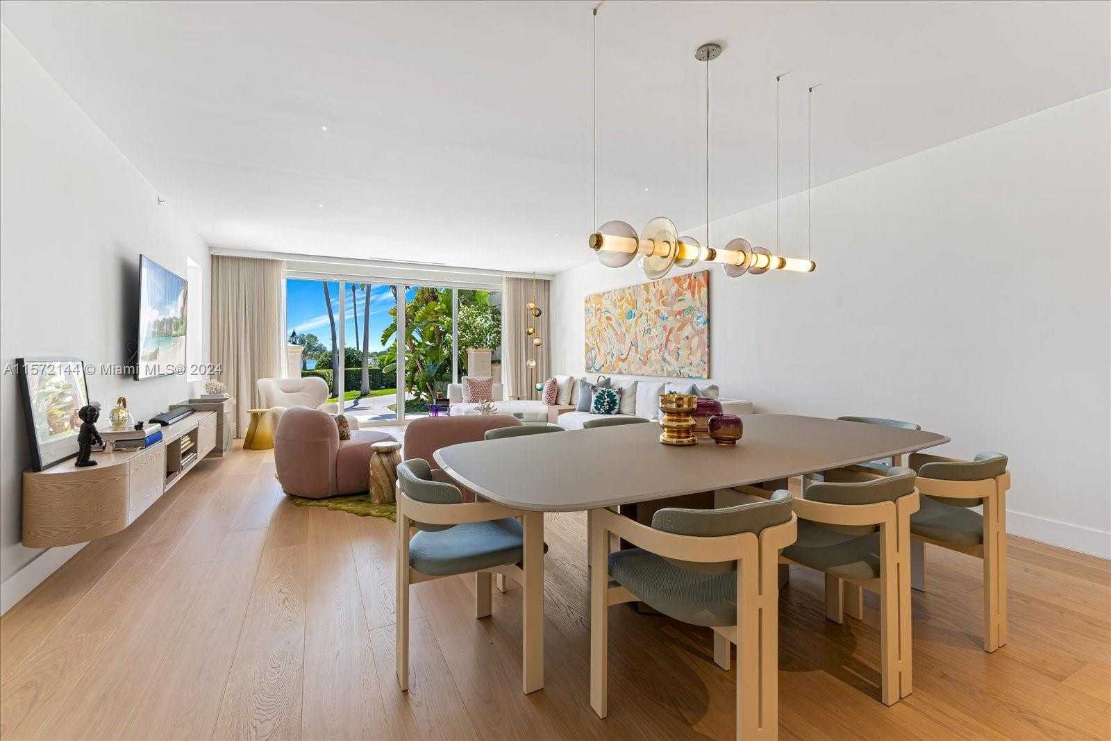 Small Image of 2113 Fisher Island Dr, Miami Beach, FL 33109, USA Number 6