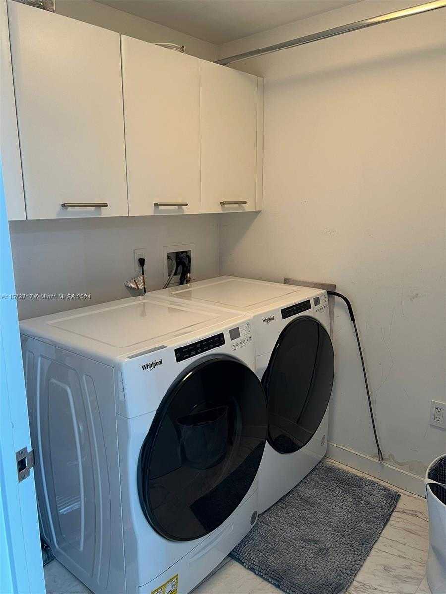 Small Image of 17121 COLLINS AVE #2008, Sunny Isles Beach Number 12