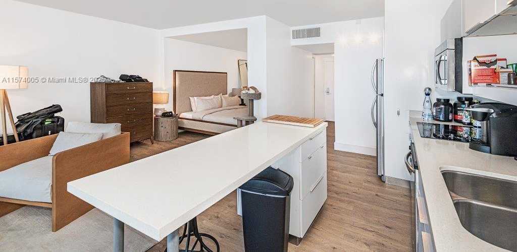 Small Image of 2301 COLLINS AVE #541, Miami Beach Number 11