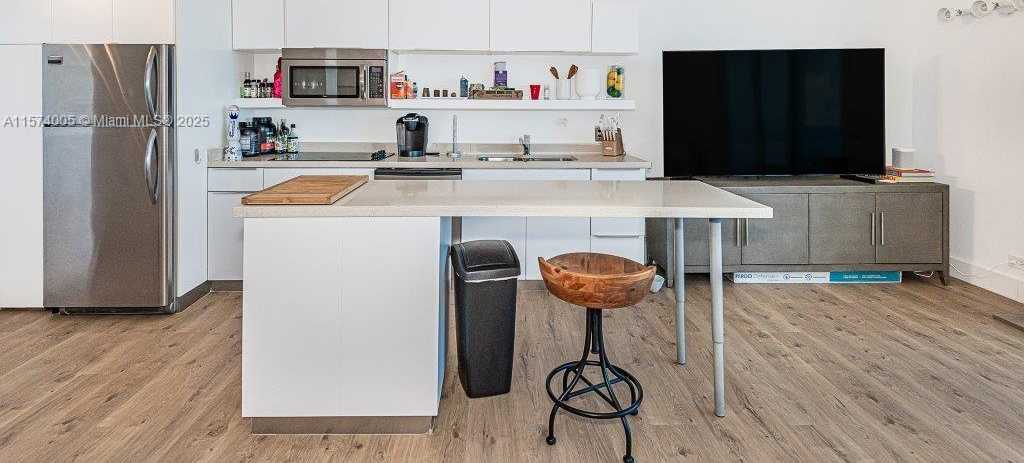 Small Image of 2301 COLLINS AVE #541, Miami Beach Number 14