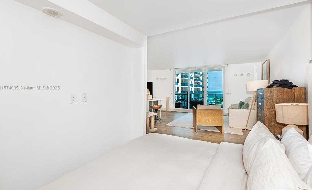 Small Image of 2301 COLLINS AVE #541, Miami Beach Number 18