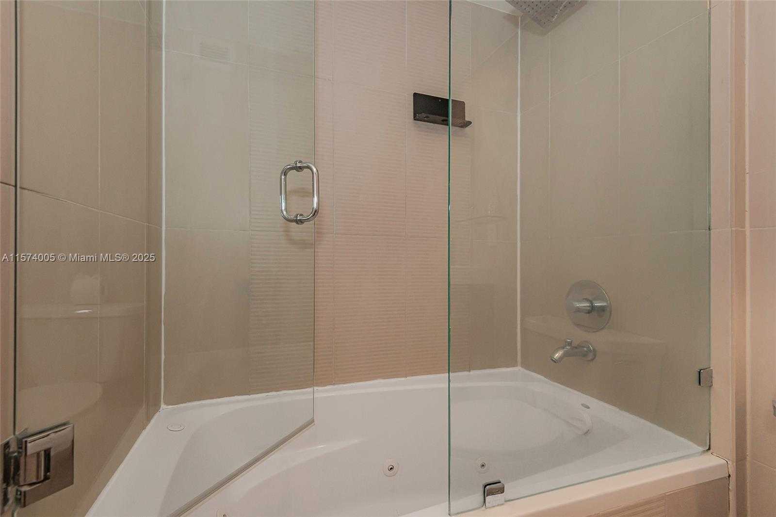 Small Image of 2301 COLLINS AVE #541, Miami Beach Number 26