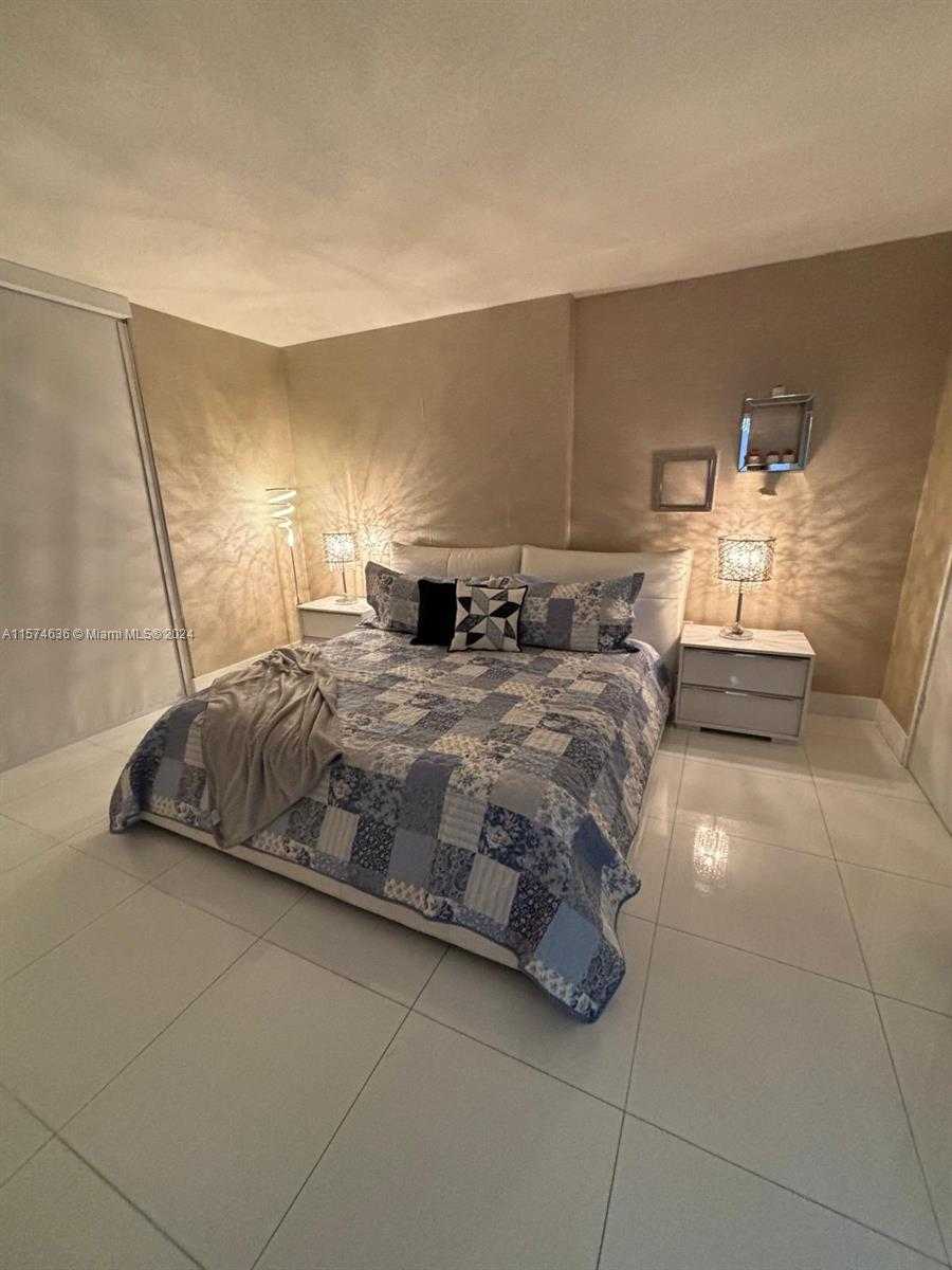Small Image of 250 SUNNY ISLES BLVD #3-803, Sunny Isles Beach Number 20