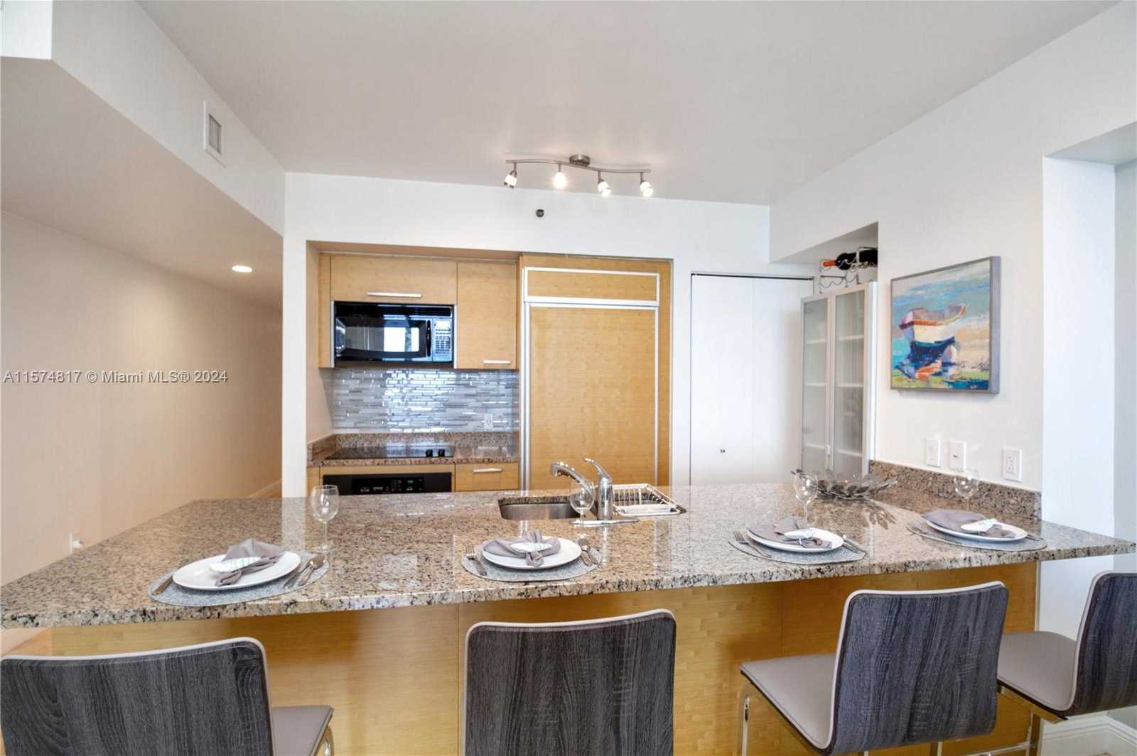 Small Image of 1830 SOUTH OCEAN DR #3509, Hallandale Beach Number 10