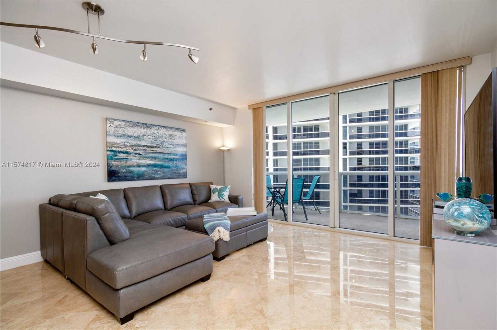 Small Image of 1830 SOUTH OCEAN DR #3509, Hallandale Beach Number 7