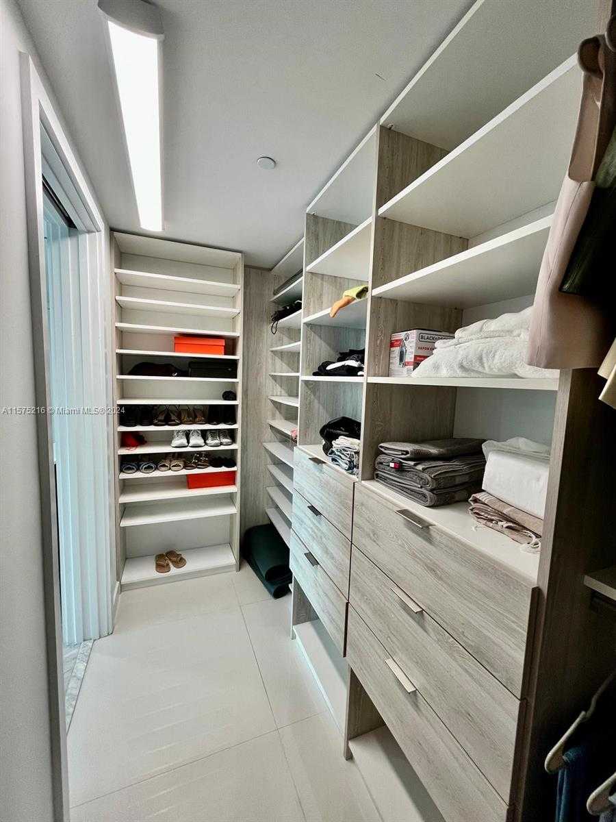 Small Image of 3131 NORTH EAST 7TH AVE #3003, Miami Number 14