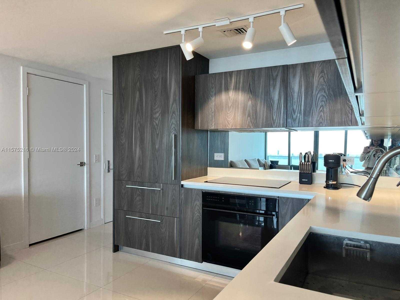 Small Image of 3131 NORTH EAST 7TH AVE #3003, Miami Number 25