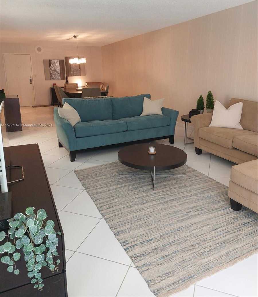 Small Image of 2401 COLLINS AVE #1107, Miami Beach Number 19