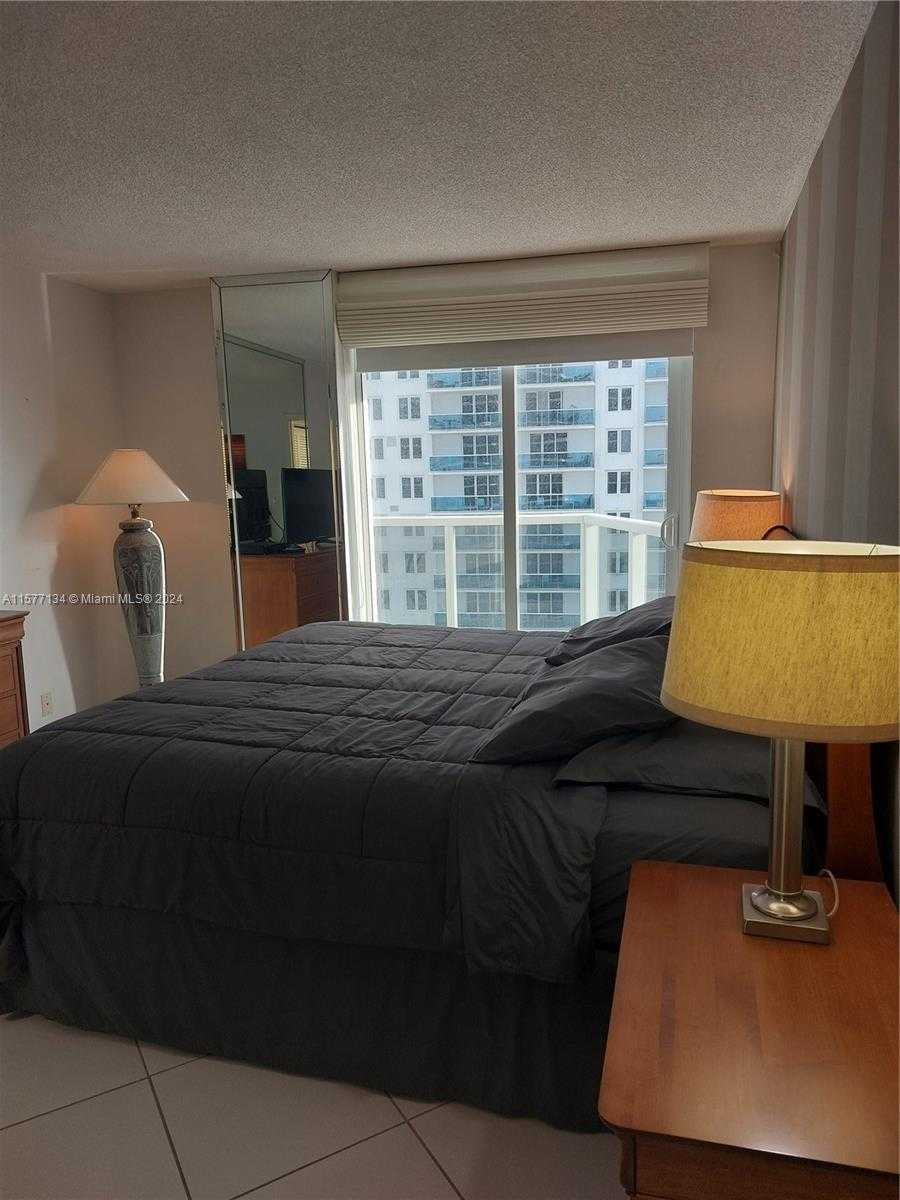 Small Image of 2401 COLLINS AVE #1107, Miami Beach Number 24