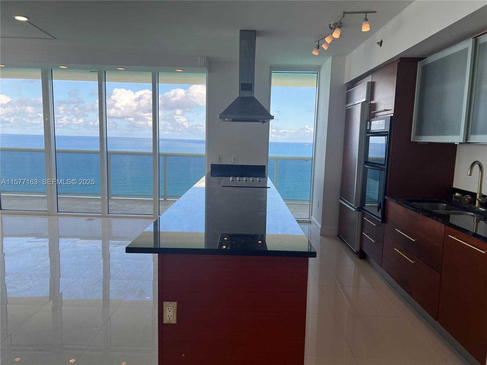Small Image of 1830 SOUTH OCEAN DRIVE #3001, Hallandale Beach Number 39