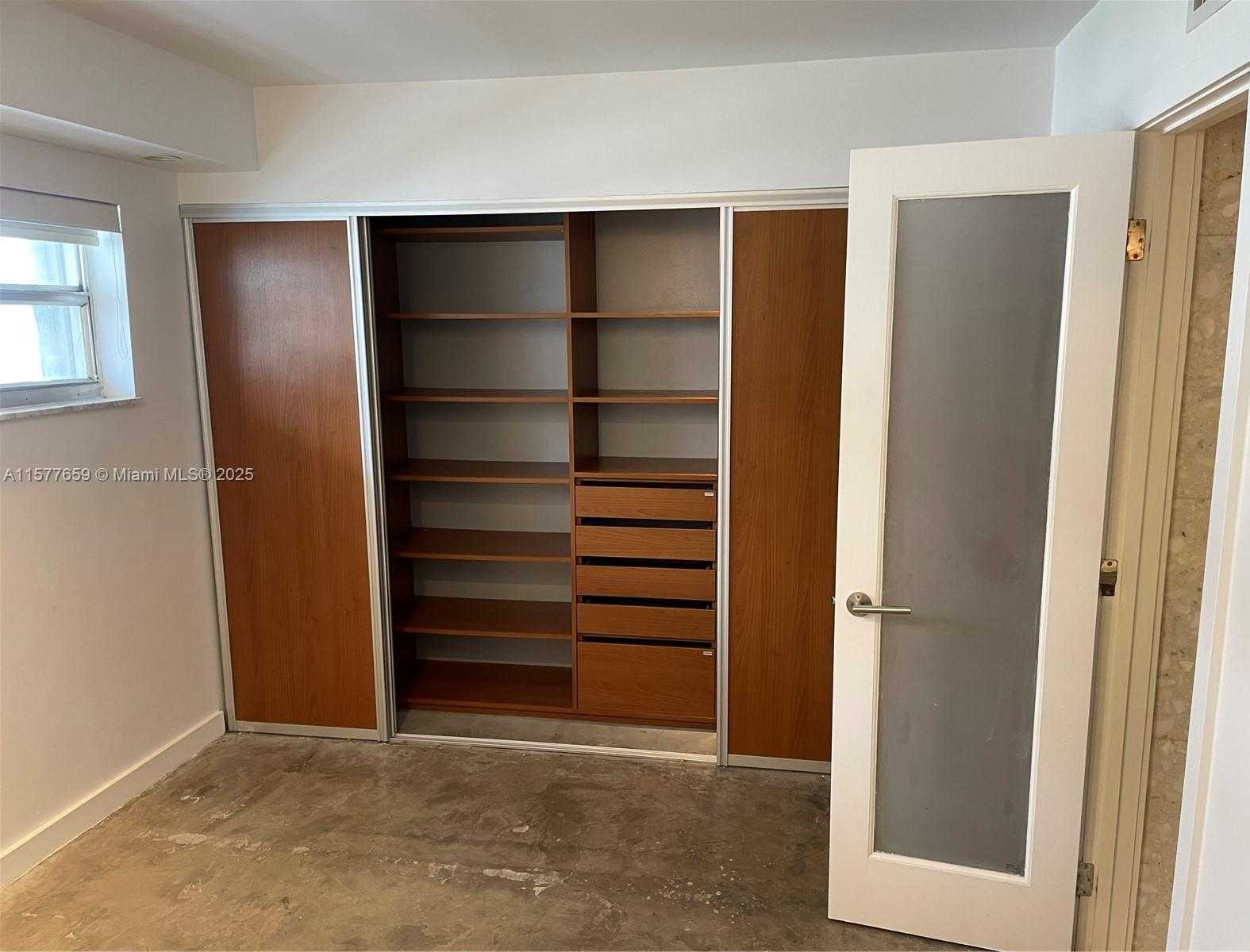 Small Image of 1331 LINCOLN RD #403, Miami Beach Number 26