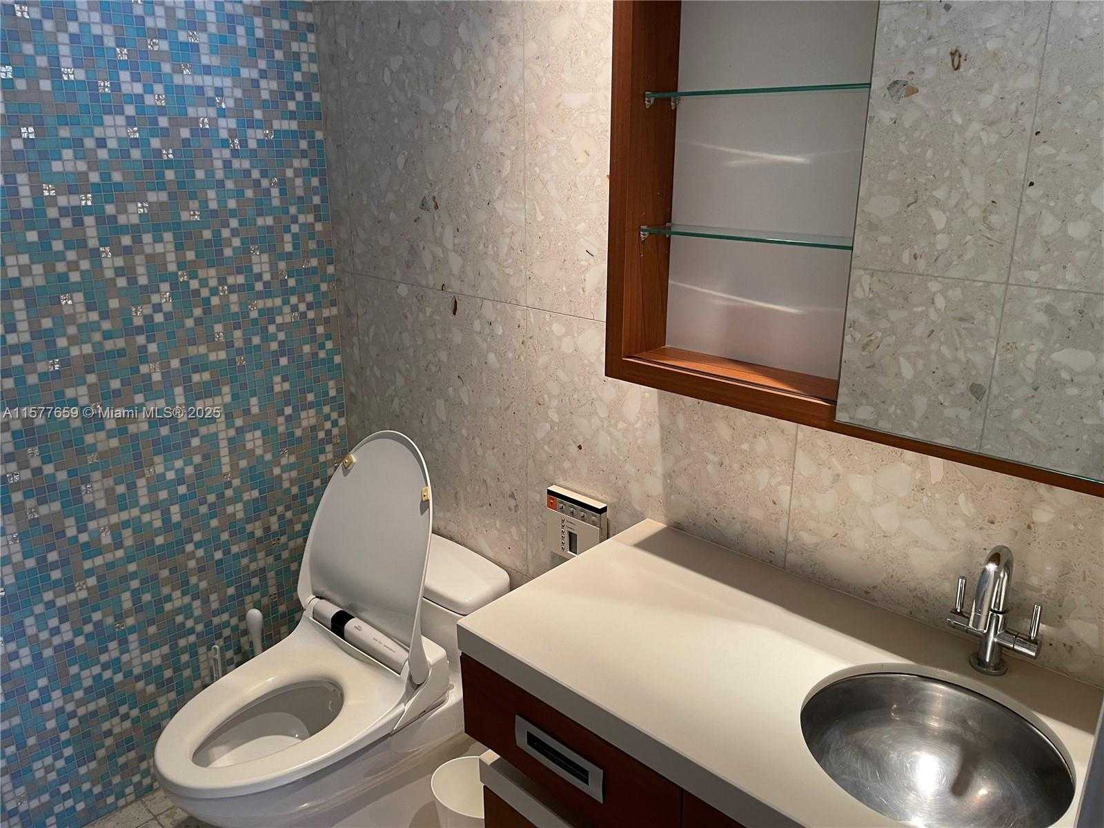 Small Image of 1331 LINCOLN RD #403, Miami Beach Number 29